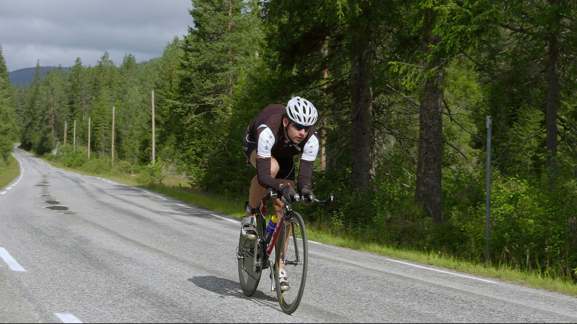 leyu.com-中国搏击名将李明蕊首战ONE冠军赛，惜败缅甸对手维罗，李明蕊个人简历